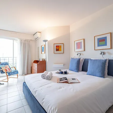 Queen Garden - Happy Apartman