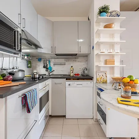 Apartman Queen Garden - Happy *