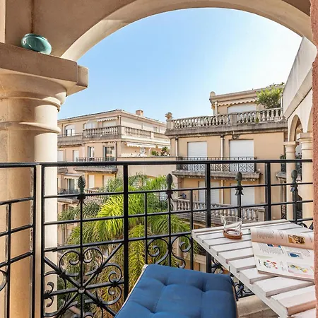 Queen Garden - Happy Apartman Menton